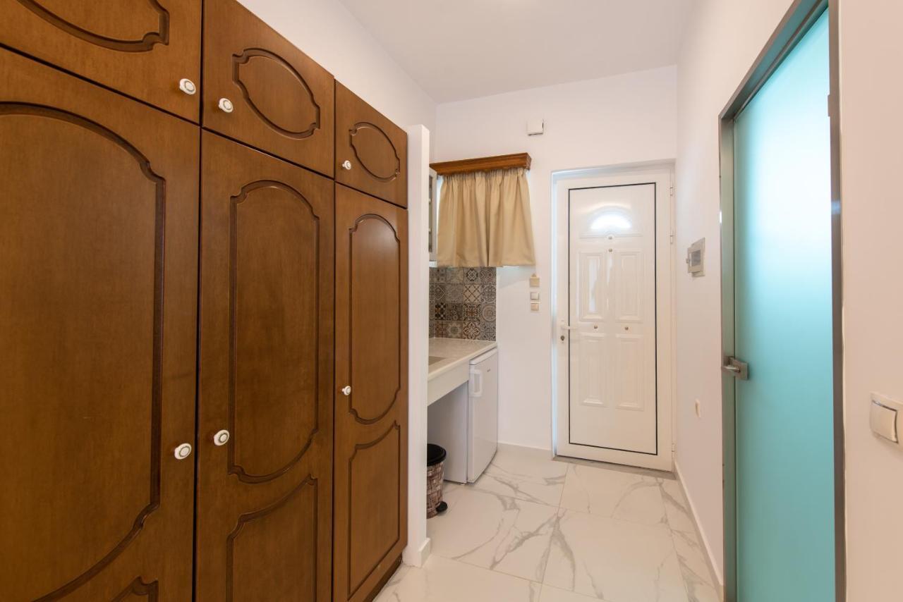 Hotel Villa Basil Циливи Екстериор снимка
