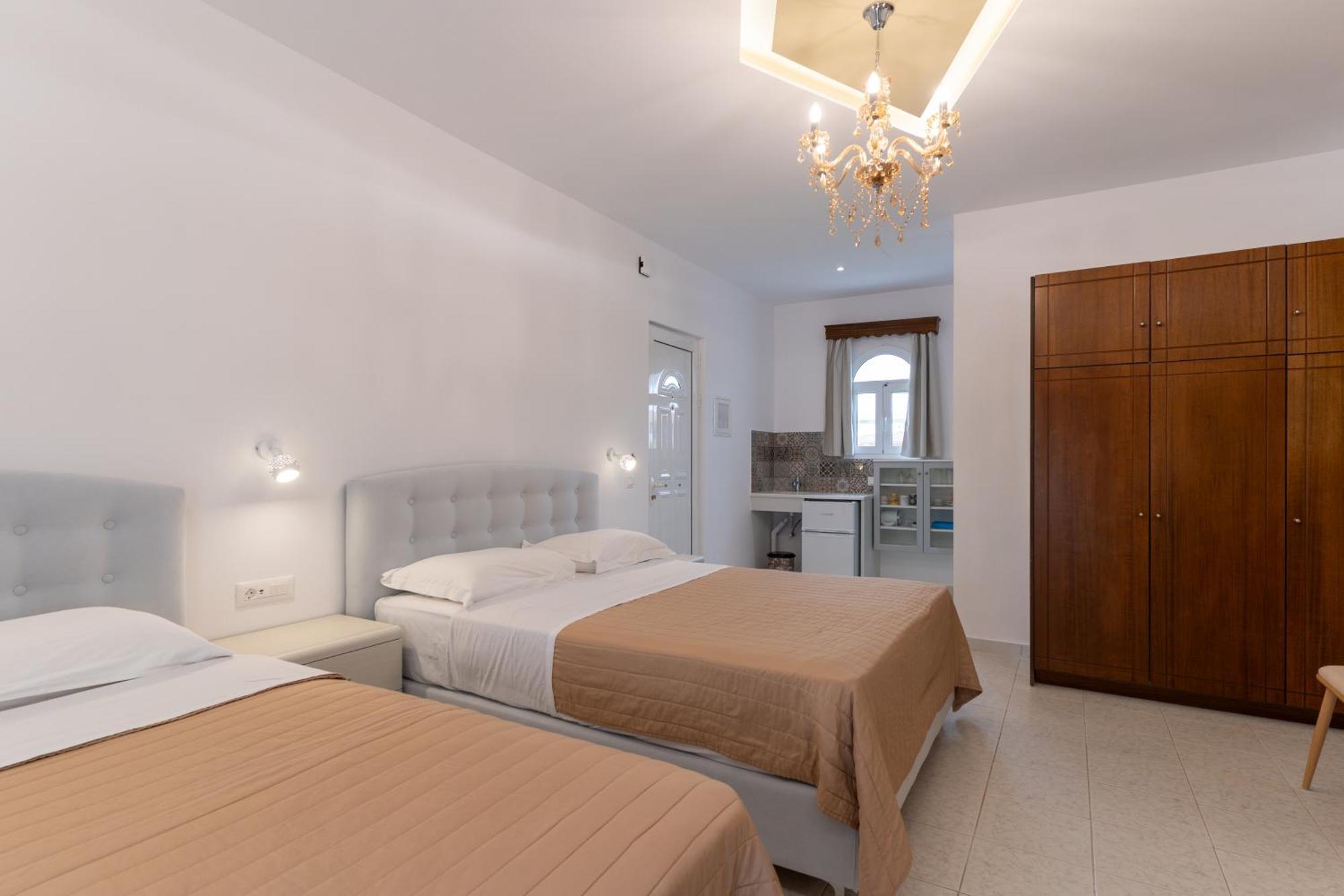Hotel Villa Basil Циливи Екстериор снимка