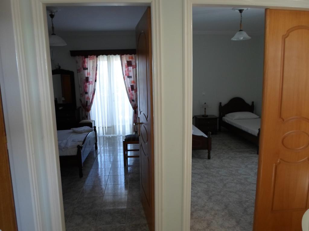 Hotel Villa Basil Циливи Екстериор снимка