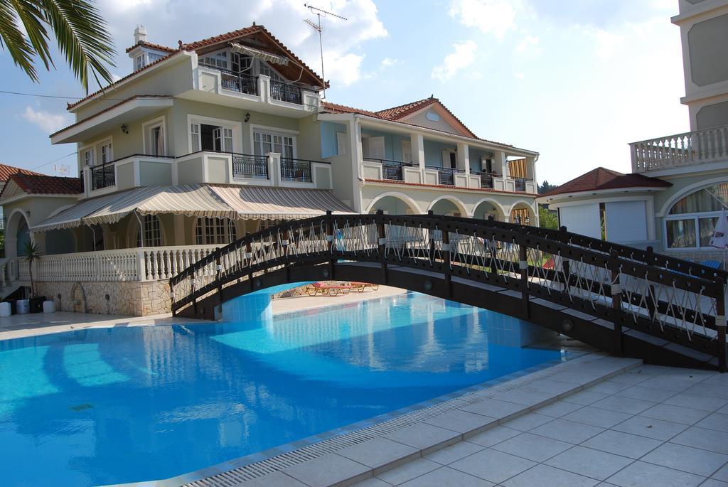 Hotel Villa Basil Циливи Екстериор снимка