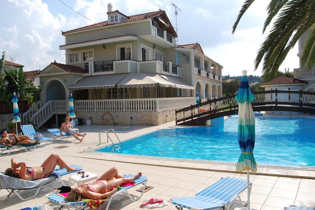 Hotel Villa Basil Циливи Екстериор снимка